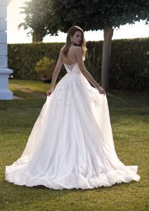 MILENA wedding dress White One Collection 2023 | Boutique Paris
