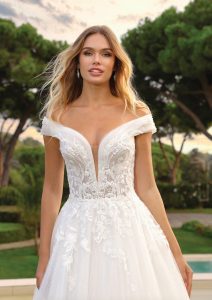 ANISSA wedding dress White One Collection 2024 | Boutique Paris