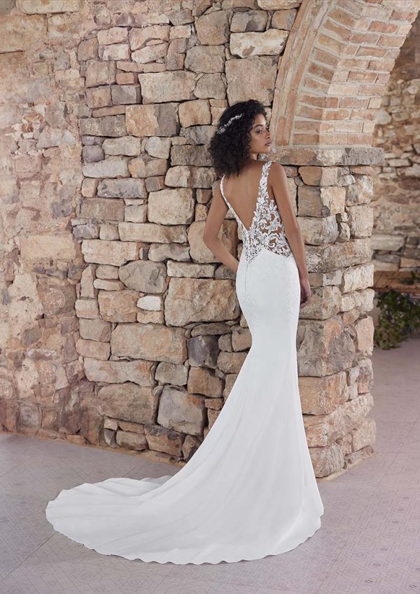 Robe de Mariée HAK White One Collection 2024| boutique Paris