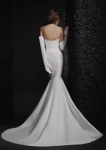 LUCILE Vera Wang wedding dress collection 2025: Paris Boutique