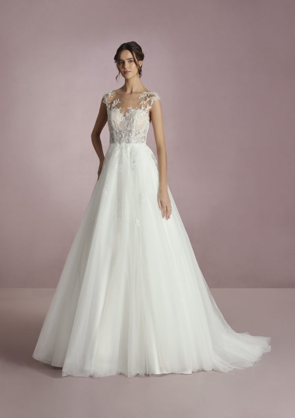 PAO wedding dress White One Collection 2025 | Boutique Paris