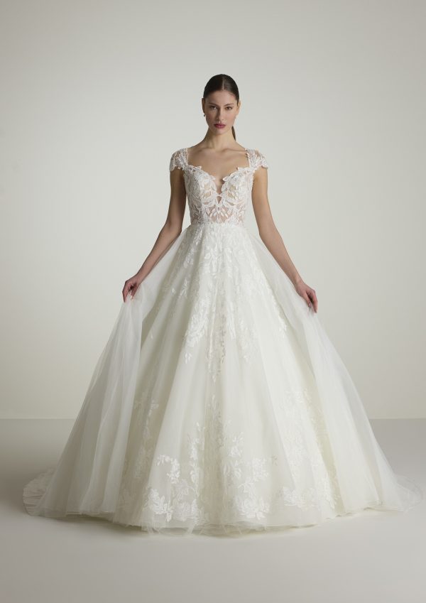 Robe de Mariée RADIANTE San Patrick Collection 2025| Paris