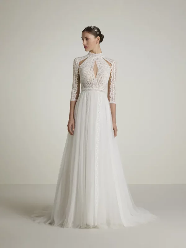 ITZIAR wedding dress San Patrick Collection 2025| Boutique Paris