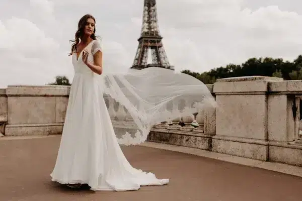 MELBA Cymbeline wedding dress Collection: Boutique Cymbeline Paris 15