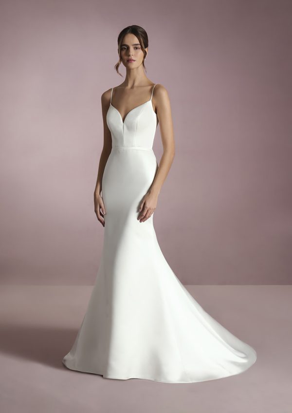 Robe de Mariée SAPPORO White One Collection 2025| Boutique Paris